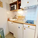 Chez Charlotte, T3 Duplex, Vue Montagne, Parking Gratuit, Ascenseur, 4 Personnes Bagnères-de-Luchon