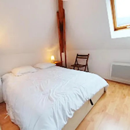 Chez Charlotte, T3 Duplex, Vue Montagne, Parking Gratuit, Ascenseur, 4 Personnes Apartment Bagneres-de-Luchon