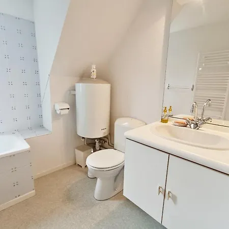 Chez Charlotte, T3 Duplex, Vue Montagne, Parking Gratuit, Ascenseur, 4 Personnes