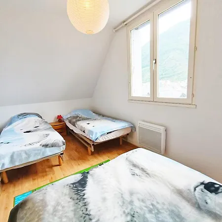 Apartamento Chez Charlotte, T3 Duplex, Vue Montagne, Parking Gratuit, Ascenseur, 4 Personnes *