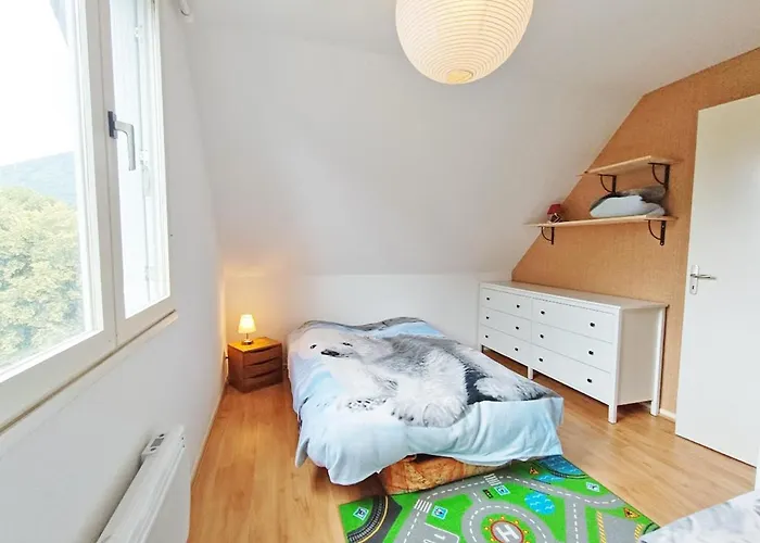 Chez Charlotte, T3 Duplex, Vue Montagne, Parking Gratuit, Ascenseur, 4 Personnes *