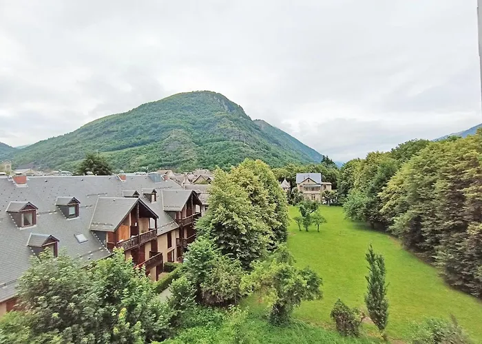 Chez Charlotte, T3 Duplex, Vue Montagne, Parking Gratuit, Ascenseur, 4 Personnes * Bagnères-de-Luchon